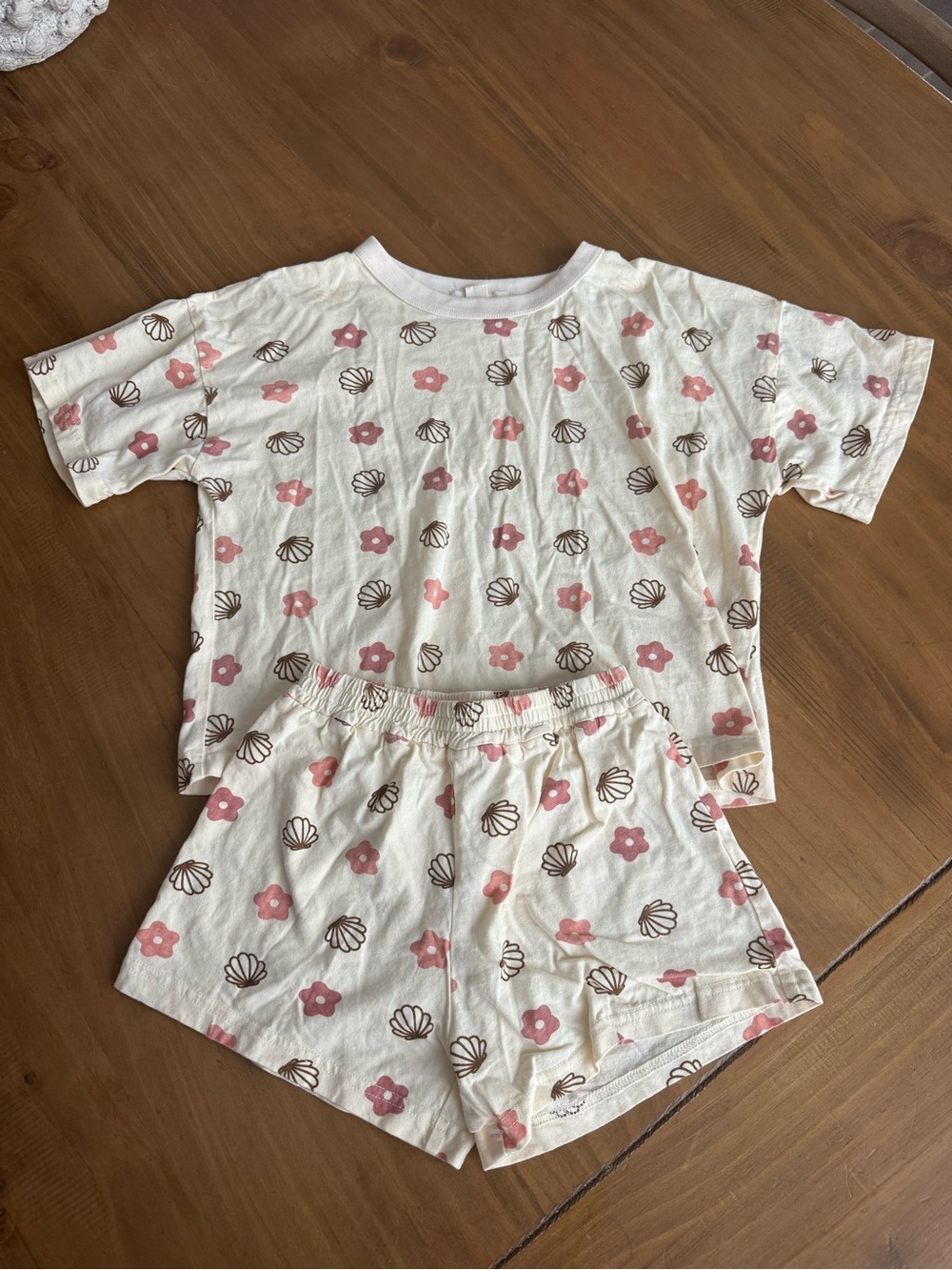 Indy & Pippa Seashell Beach DayDreamer